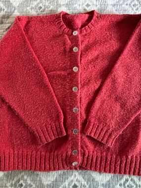 Women's Hand Knit Wool Cardigan BEAUTIFUL SUNSET CORAL COLOR Snuggly & Large